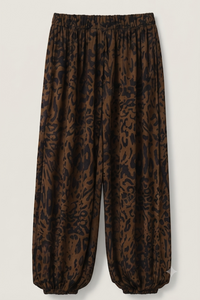 Pantalón wide leg de estampado animal